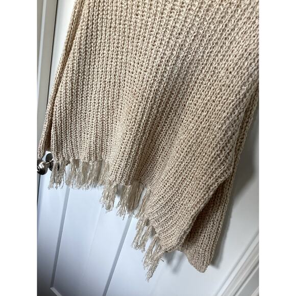 Altar'd State Women Boho Anabella Oversized Fringe Pullover Sweater Cream Medium - Picture 3 of 11